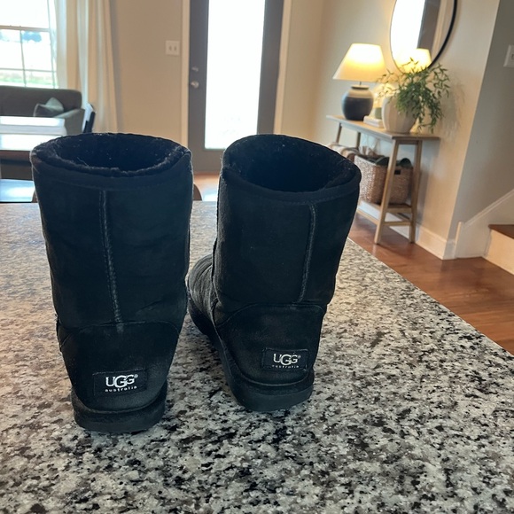 Size 7 Black UGG Boots - Picture 3 of 5